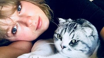 Taylor Swift e sua gatinha, Meredith Grey - Foto/Destaque Instagram