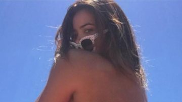 Geisy Arruda posa de topless no Instagram - Reprodução/Instagram