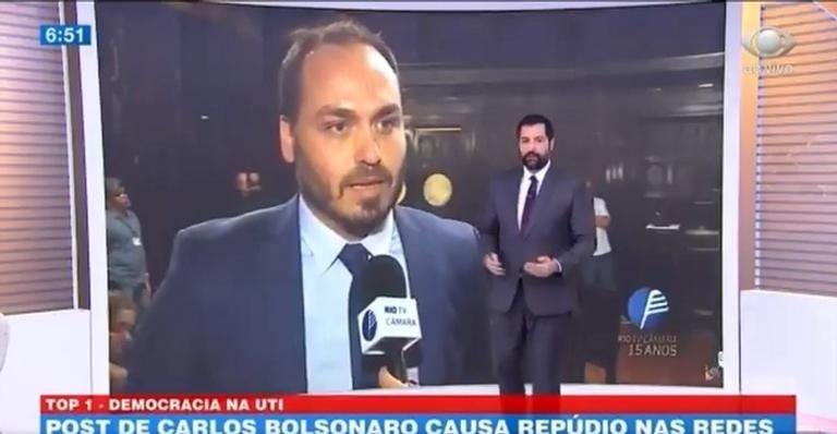 Luiz Megale detona Carlos Bolsonaro no 'Café com Jornal' - Reprodução/Band