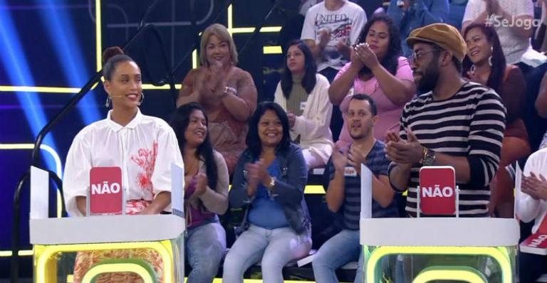 Casal de atores se divertiu no programa vespertino - Divulgação/TV Globo