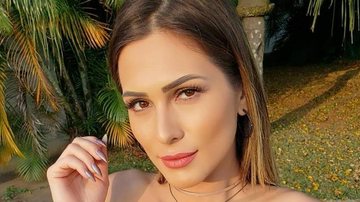Lívia Andrade surpreende ao posar sem maquiagem - Reprodução/Instagram