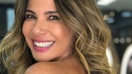 Luciana Gimenez surge de biquíni e chama atenção - Reprodução/Instagram