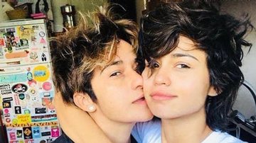 Nanda Costa e namorada beijam muito em vídeo romântico! - Foto/Instagram
