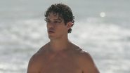 De sunga, José Loreto é flagrado jogando frescobol na praia - Dilson Silva/AgNews