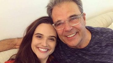 Juliana Paiva e seu pai, Gilmar - Instagram
