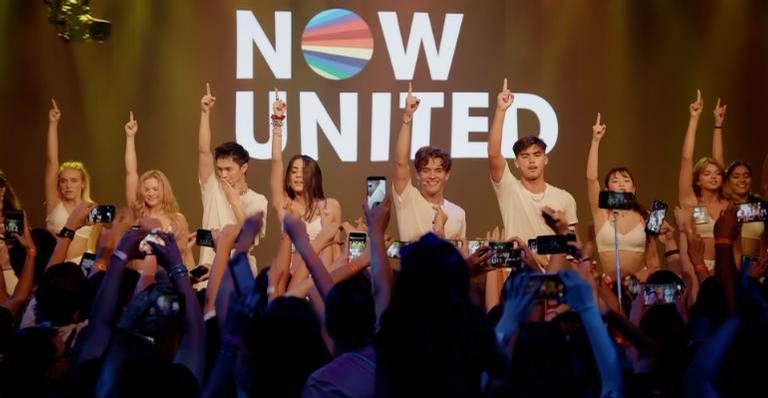 Now United lança clipe de Legends com cenas no Brasil - Hayley Costey