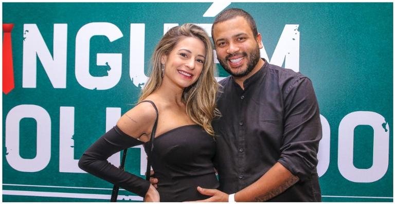 Projota e a esposa, grávida, vão à lançamento de série em que o rapper atuou - Foto: Thiago Duran/AgNews