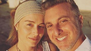 Luciano Huck recebe a esposa, Angélica, em gravação do ''Caldeirão do Huck'' - Instagram