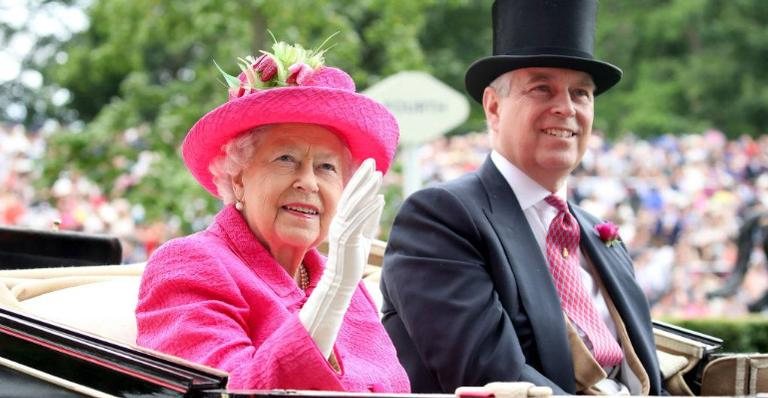 Rainha Elizabeth II cancela festa de 60 anos de príncipe Andrew - Getty Images