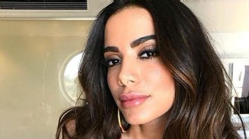 Anitta quer gravar com DJ Rennan da Penha, diz colunista - Instagram