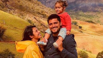 Bruno Gissoni, Yanna Lavigne e a filha, Madalena - Instagram