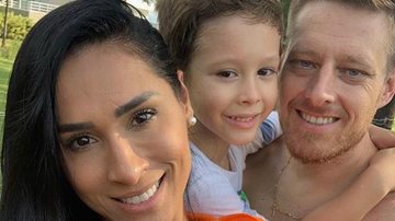 Jaque Carvalho e Murilo, do vôlei, comemoram aniversário do filho - Instagram