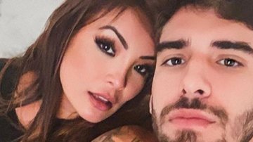 Carol Nakamura adota criança com o noivo Guilherme Leonel - Instagram
