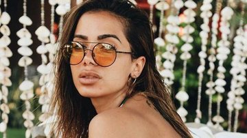 Anitta surpreende com série de fotos de biquíni - Reprodução/Instagram