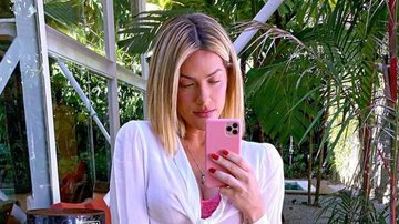 Durante viagem para a Bahia, Giovanna Ewbank posa em vista paradisíaca - Instagram