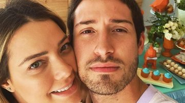 Em Noronha, Vinicius Martinez emociona ao compartilhar lindo clique de sua família - Instagram