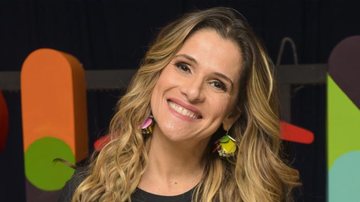 Ingrid Guimarães faz topless ao lado de amigas - Globo/Estevam Avellar