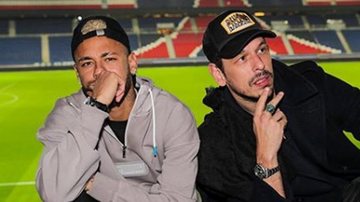 João Vicente de Castro posa com Neymar Jr. em Paris: ''Gênio'' - Instagram