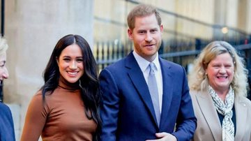 Em Londres, casal é recebido por comissionárias na Casa do Canadá, país onde deve morar - Daniel Leal-Olivas e Victoria Jones via Getty Images