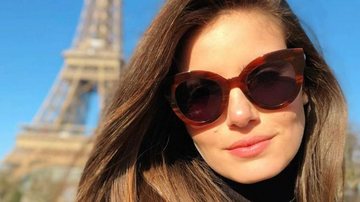 Camila Queiroz rouba a cena em fotos na Torre Eiffel - Instagram