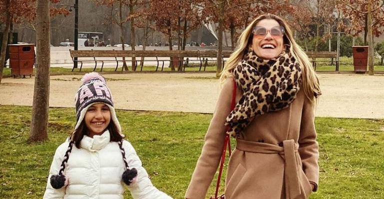 Ingrid Guimarães e filha posam em ponto clássico em Londres - Instagram