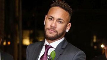 Neymar Jr. é flagrado com ex de Maluma e aumentam rumores de affair - AgNews