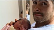 Rafa Vitti posa com Clara Maria e encanta fãs - Instagram