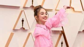 Julia Butters exibe look rosa de cristais no Oscar 2020 - Foto/Getty Images