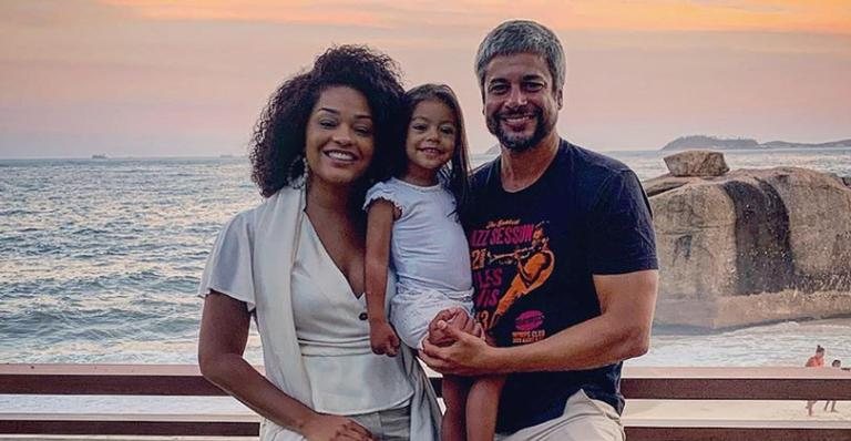 Juliana Alves encanta web ao compartilhar cliques raros em família - Divulgação/Instagram