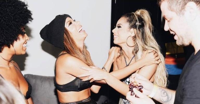 Anitta nega affair com a cantora Lexa - Reprodução/Instagram