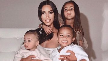 Kim Kardashian faz pequeno tour pelo quarto de brinquedos de seus filhos - Instagram