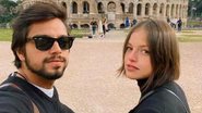 Agatha Moreira posa com Rodrigo Simas em Londres e brinca: ''Uma foto nossa sem ser selfie'' - Instagram