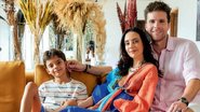 No sexto mês de gestação, Mariana recebe o carinho do marido e do filho - Cadu Pilotto