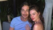 Isis Valverde dá beijão no marido, André Resende - Reprodução/Instagram