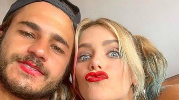 Isabella Santoni surge com namorado durante trio em Salvador - Instagram