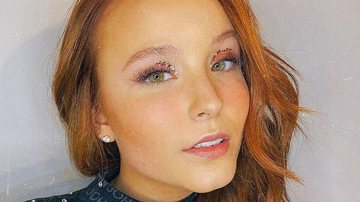 Larissa Manoela arranca elogios na web com os cabelos ruivos - Instagram