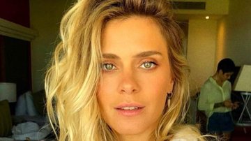 Carolina Dieckmann surge de biquíni em um apelo por proteção - Instagram