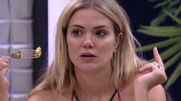 Marcela comenta conversa com Thelma - Reprodução/TV Globo