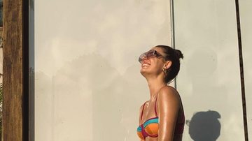 Isis Valverde surge tomando sol na quarentena e boa forma chama atenção - Divulgação/Instagram