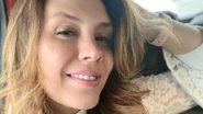 Simony posa de biquíni e arranca elogios nas redes sociais - Instagram
