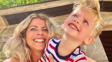 Karina Bacchi combina look com o filho e encanta web - Instagram