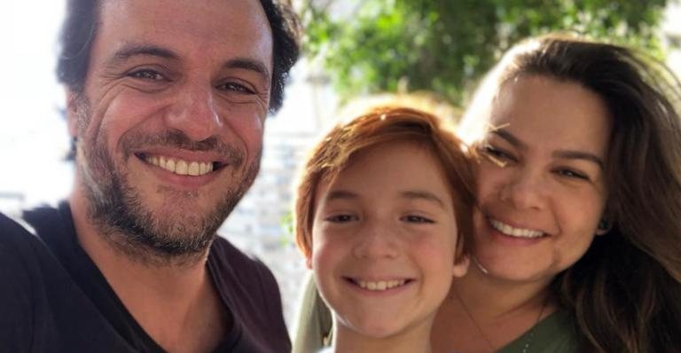 Rodrigo Lombardi curte piscina com a família na quarentena - Divulgação/Instagram