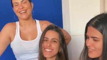 Cleo surge cantando com as irmãs e encanta web - Divulgação/Instagram