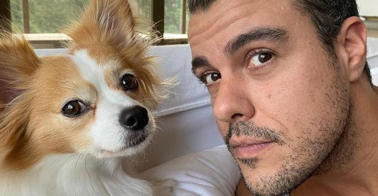 Joaquim Lopes encanta seguidores ao posar ao lado de cão - Instagram