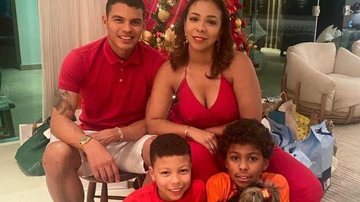 Thiago Silva surge brincando com a família e encanta web - Divulgação/Instagram