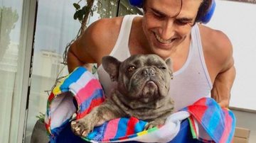 Reynaldo Gianecchini treina com seus cachorros e se derrete pelos filhos caninos - Instagram