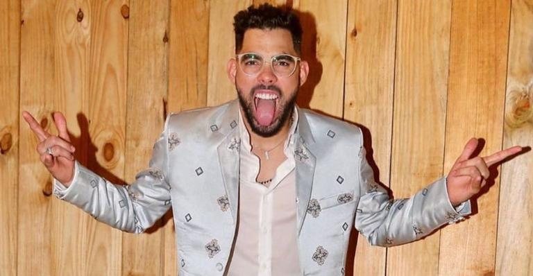 Pai de Gabriel Diniz anuncia especial do cantor na web - Reprodução/Instagram