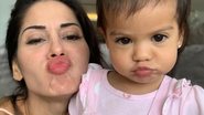 Mayra Cardi se diverte com Sophia fazendo selfies - Reprodução/Instagram