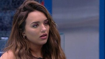 Famosa foi clicada com os cabelos renovados - Divulgação/TV Globo