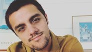 Após coronavírus, Felipe Simas deixa isolamento e comemora: ''Voltar a rotina'' - Instagram